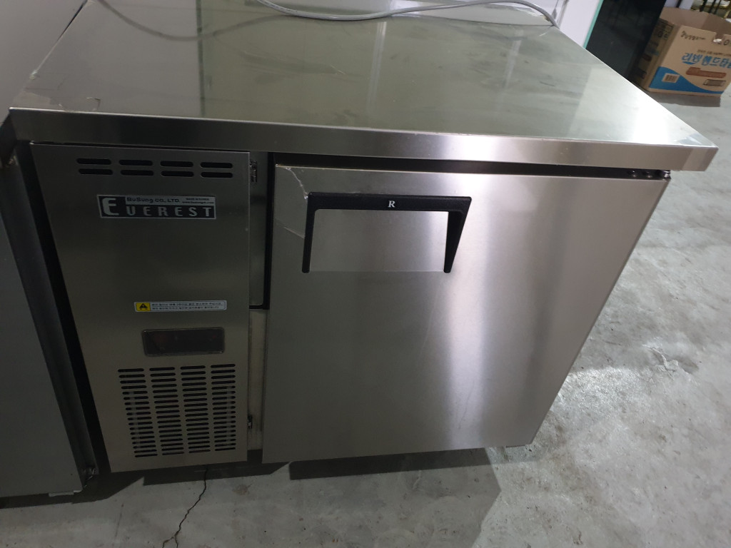 2000769928_xmN4IEHn_9f8b8dbee25298821c2d50e76470e456edcb7480.jpg 이미지크게보기