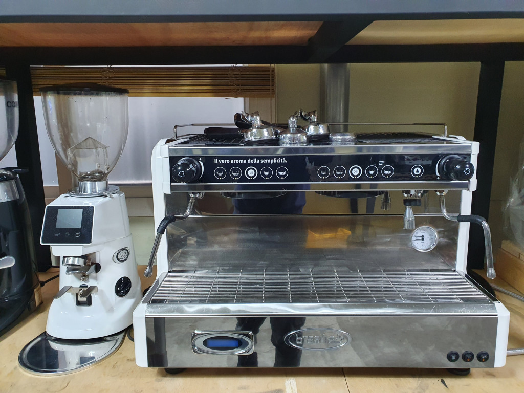 2000769928_BQVdeU7W_2cdd8de8f060bd9674f64bfa537f24dc33c14b3a.jpg 이미지크게보기