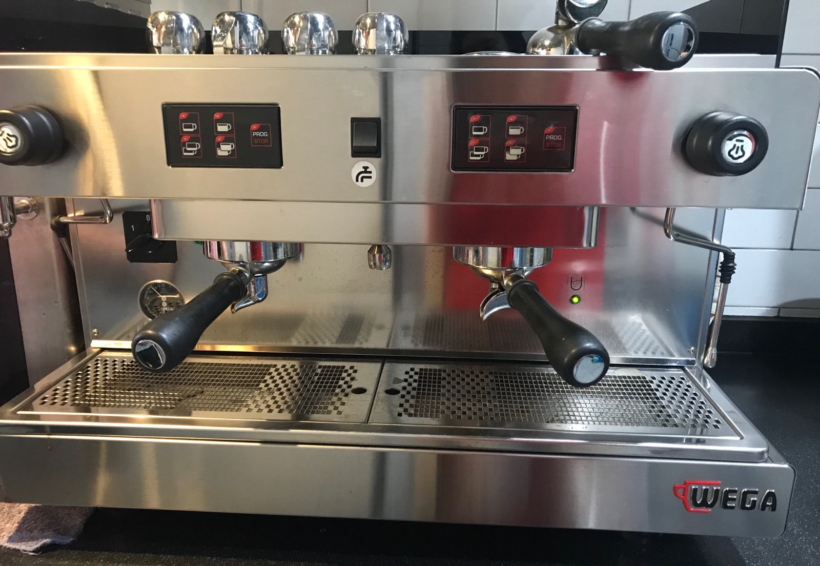 2000769928_x38JvsMA_a955a922969c63890cb0a2ff7aa41542d46bd11f.jpg 이미지크게보기