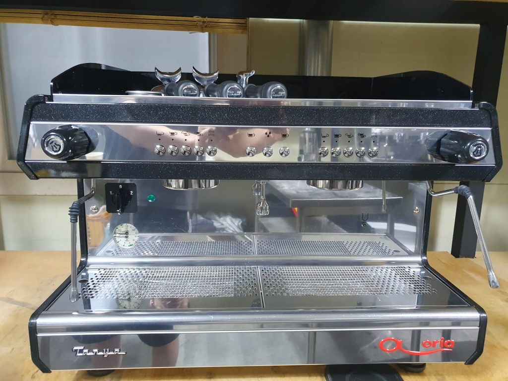 7172_copy_7173_1889644481_EkLsTXfm_b8110b84132952c1a32200599eb31f87ab39b01b.jpg 이미지크게보기