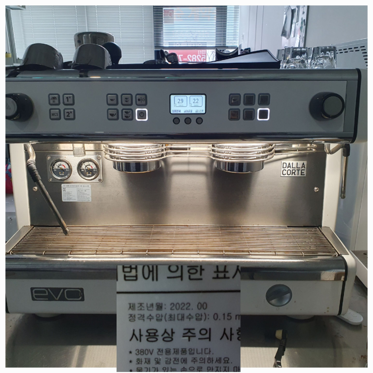 7614_copy_7615_2948756283_polDzabK_90d35b36df5761cfabad121272217044ff604268.jpg 이미지크게보기